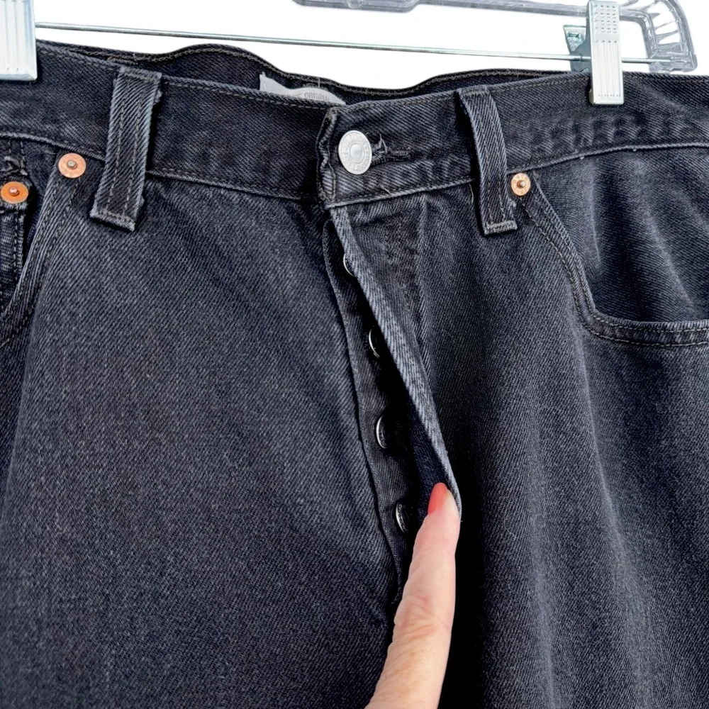 Levi's 501 Mens Black Straight Leg‎ Button Fly Jeans W38 L34